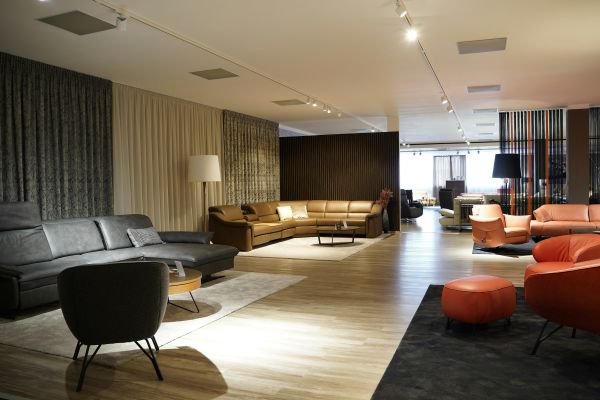 Top Reasons to Invest in Sturdy Contract Furniture for Business